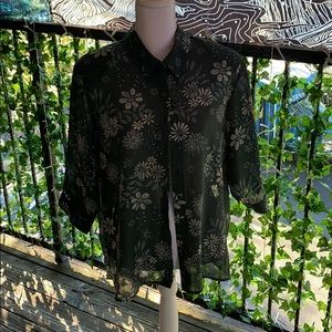 Long sleeve green floral button up